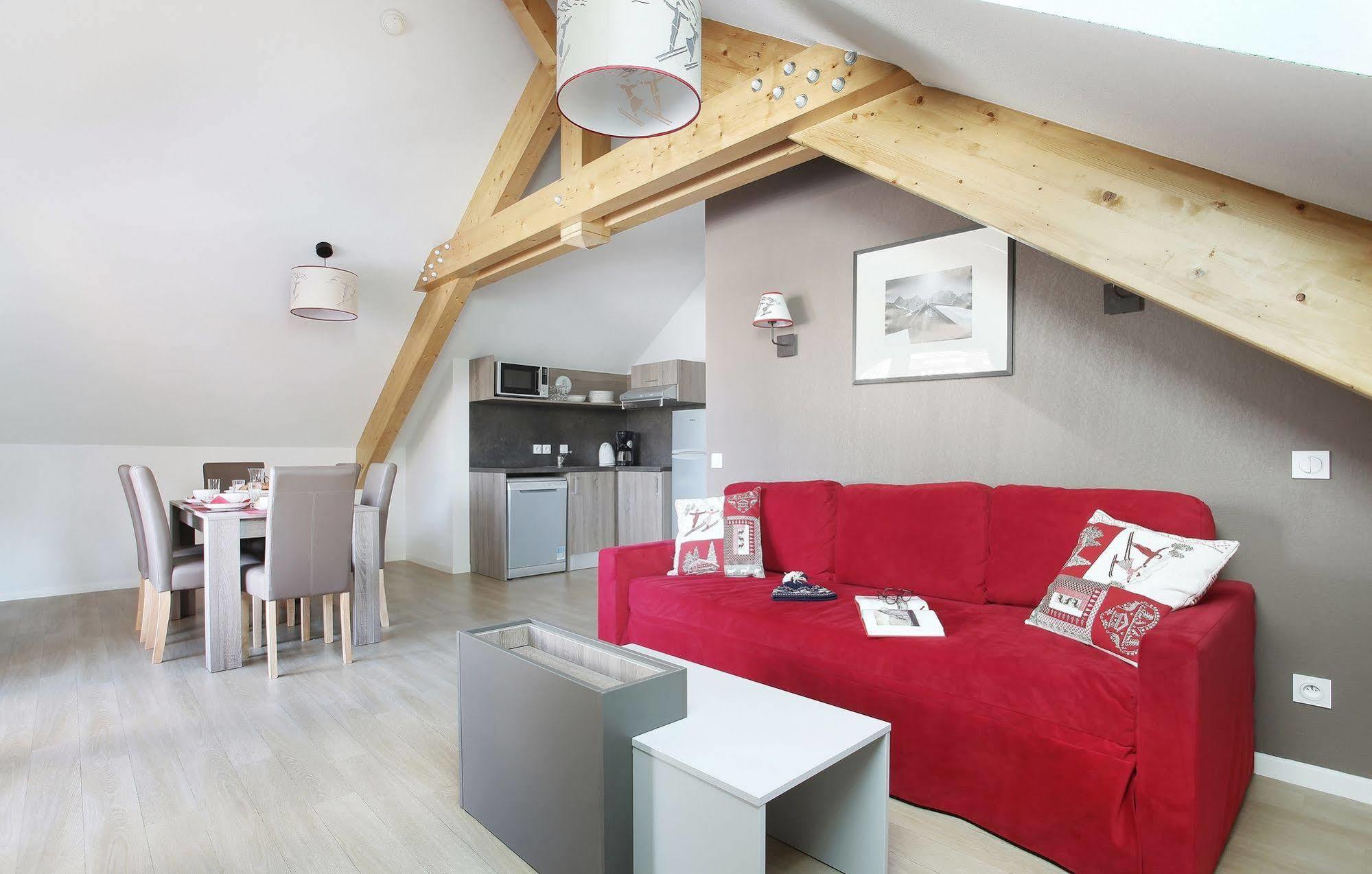 Residence Odalys Aquisana La Salle-les-Alpes Buitenkant foto