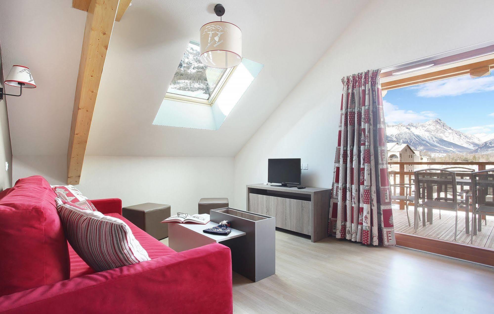 Residence Odalys Aquisana La Salle-les-Alpes Buitenkant foto