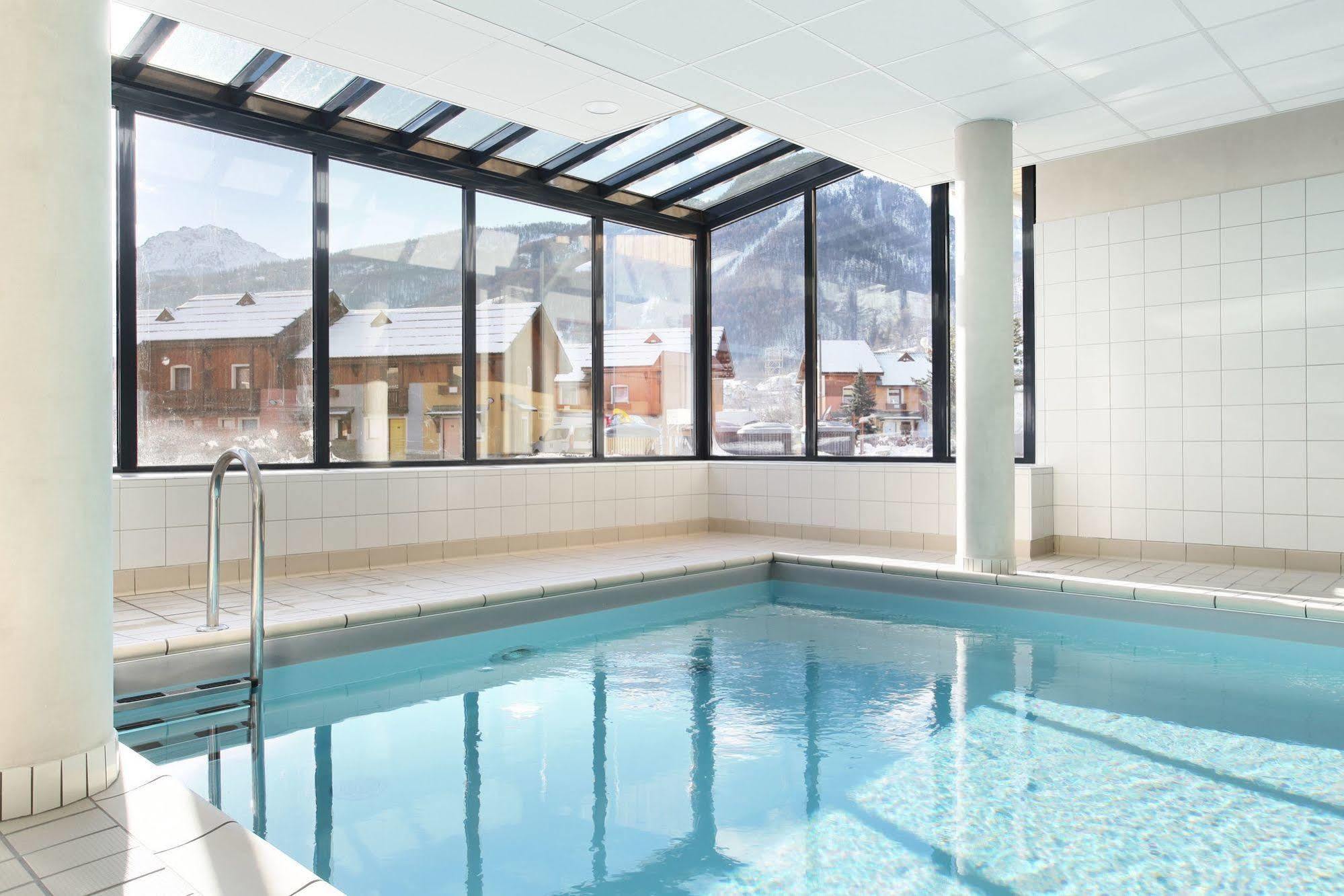 Residence Odalys Aquisana La Salle-les-Alpes Buitenkant foto