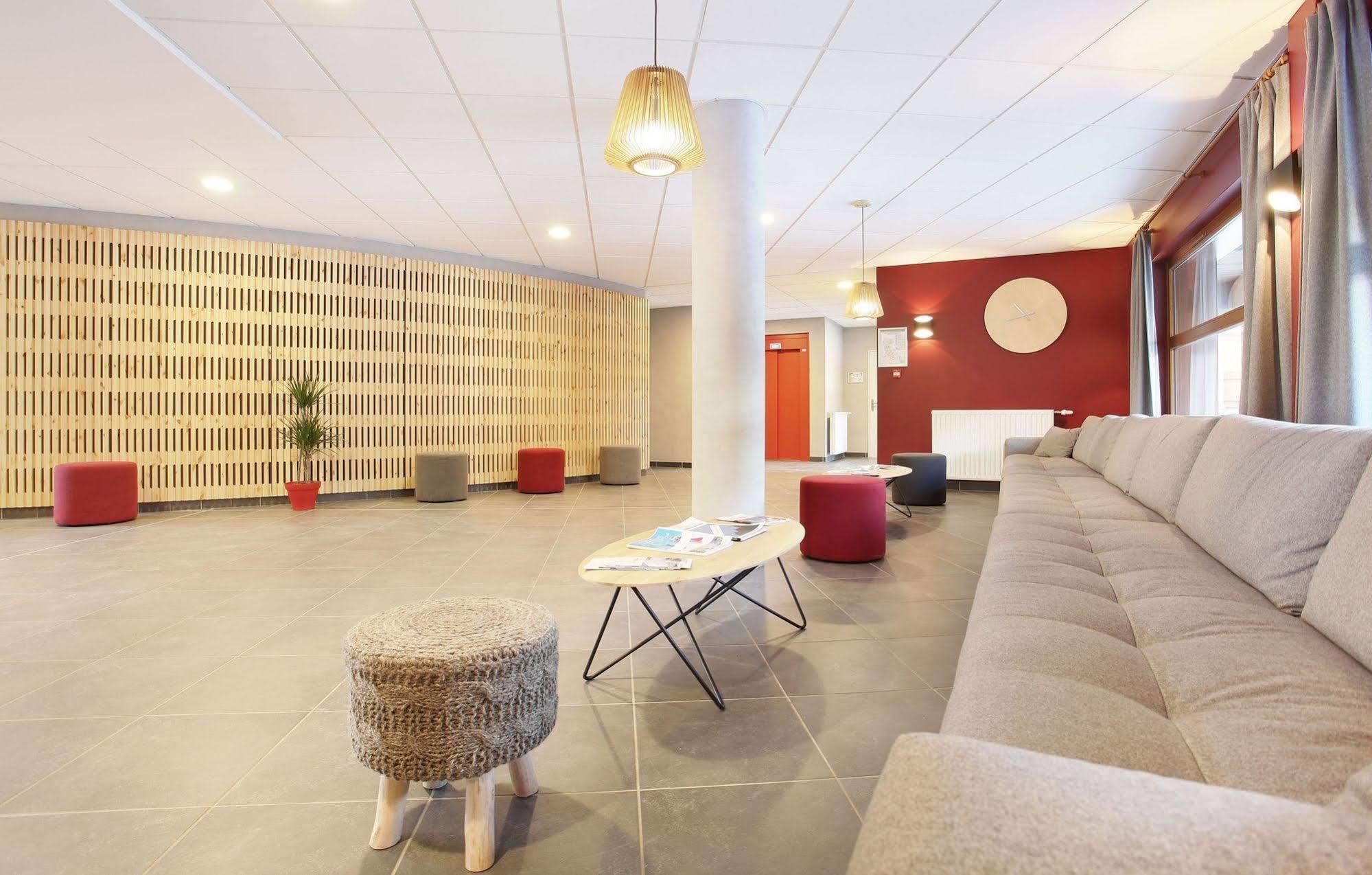 Residence Odalys Aquisana La Salle-les-Alpes Buitenkant foto